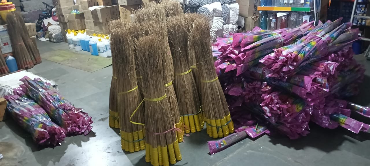 21 Soft Broom and Hard Brooms